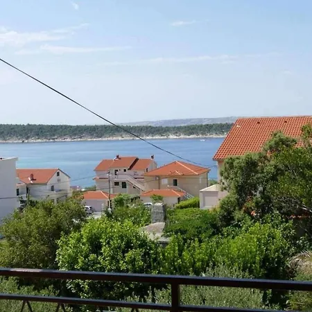 Apartmán With Parking Space Barbat - Rab - 22660