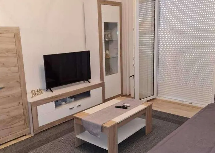 With Parking Space Barbat, Rab - 22660 Apartment Rab Town